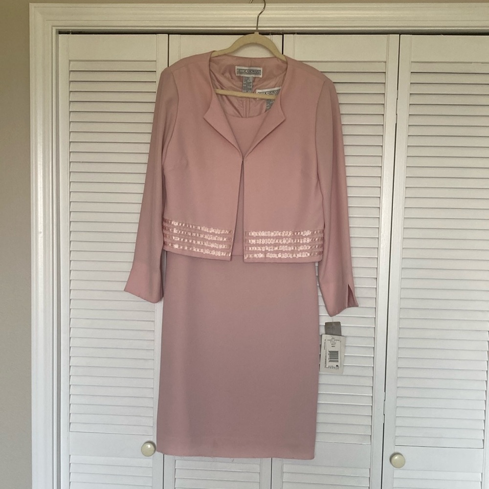 Jessica Howard 2pc dress with jacket